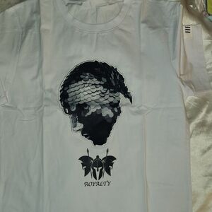 Fifth loop graphic tee